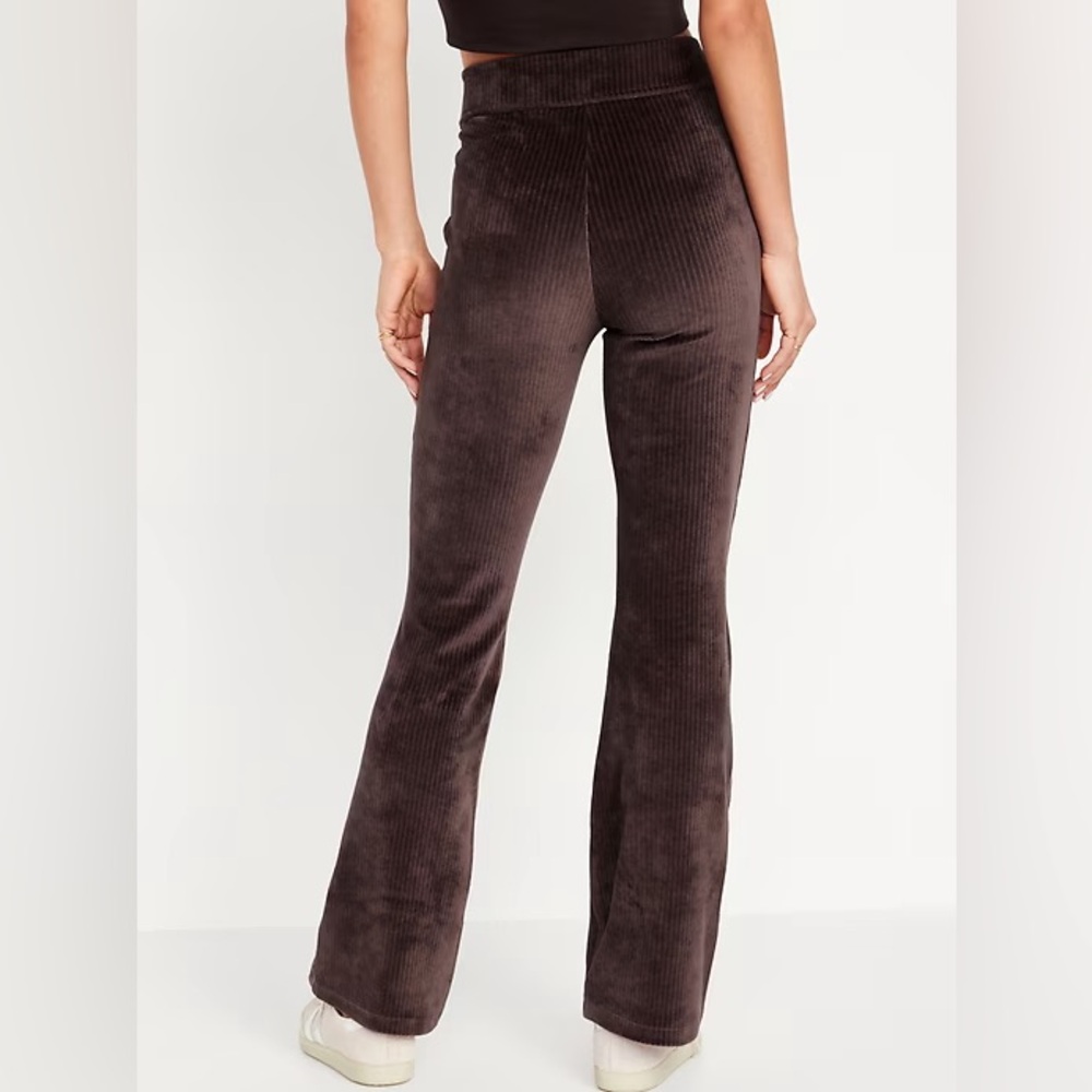 High-Waisted Velvet Performance Flare Pants Brown
